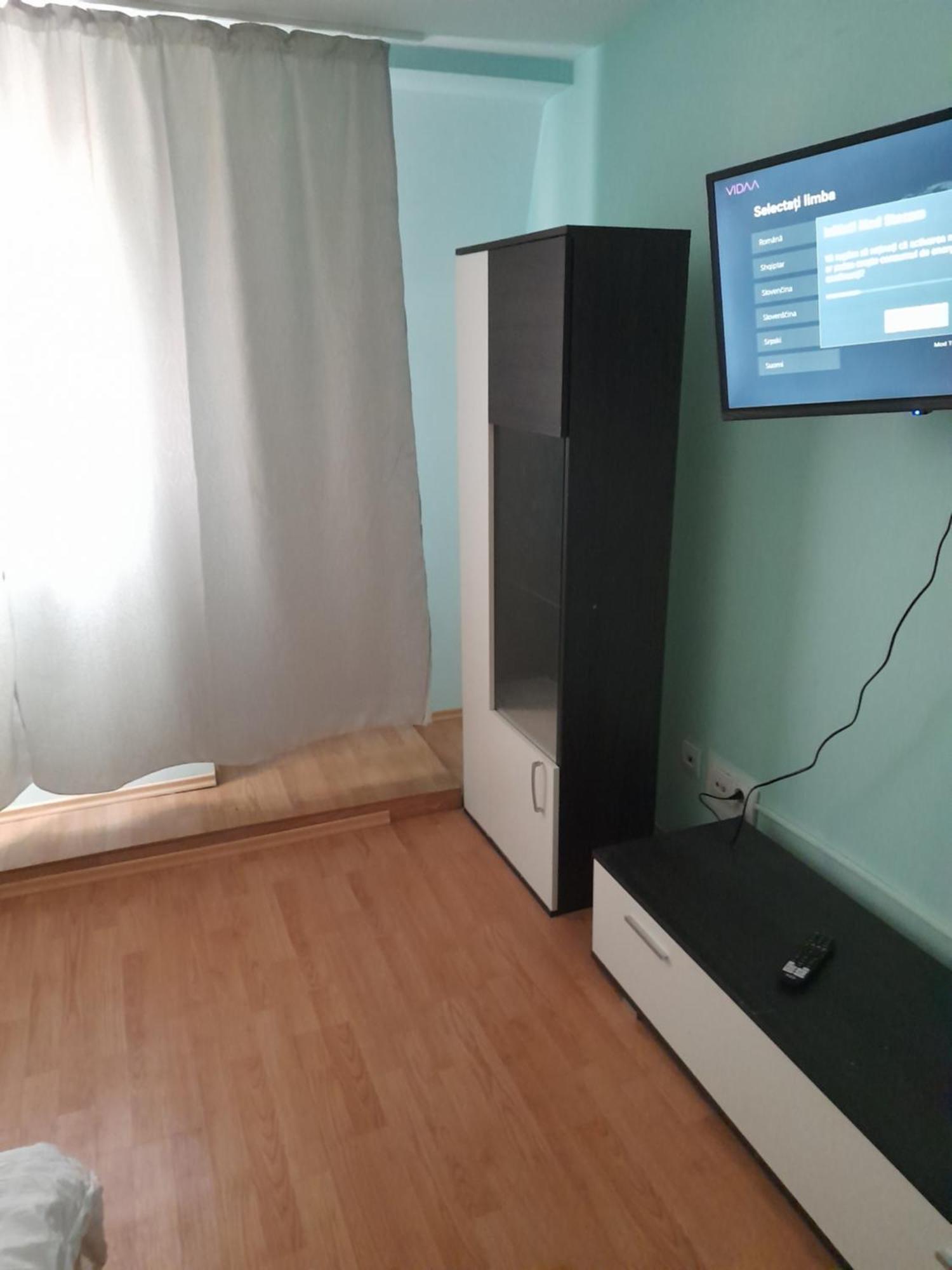 Garsoniera Sic Zona Terapia Zona Linistita La Casa Cu Parcare Lägenhet Cluj-Napoca Exteriör bild