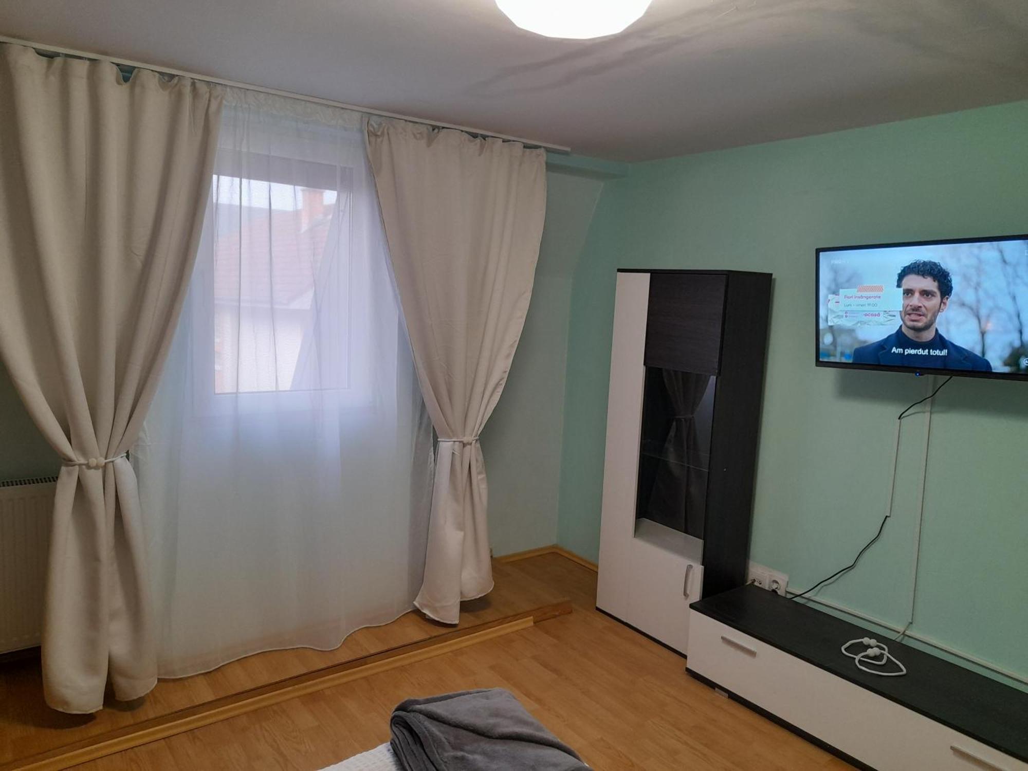 Garsoniera Sic Zona Terapia Zona Linistita La Casa Cu Parcare Lägenhet Cluj-Napoca Exteriör bild